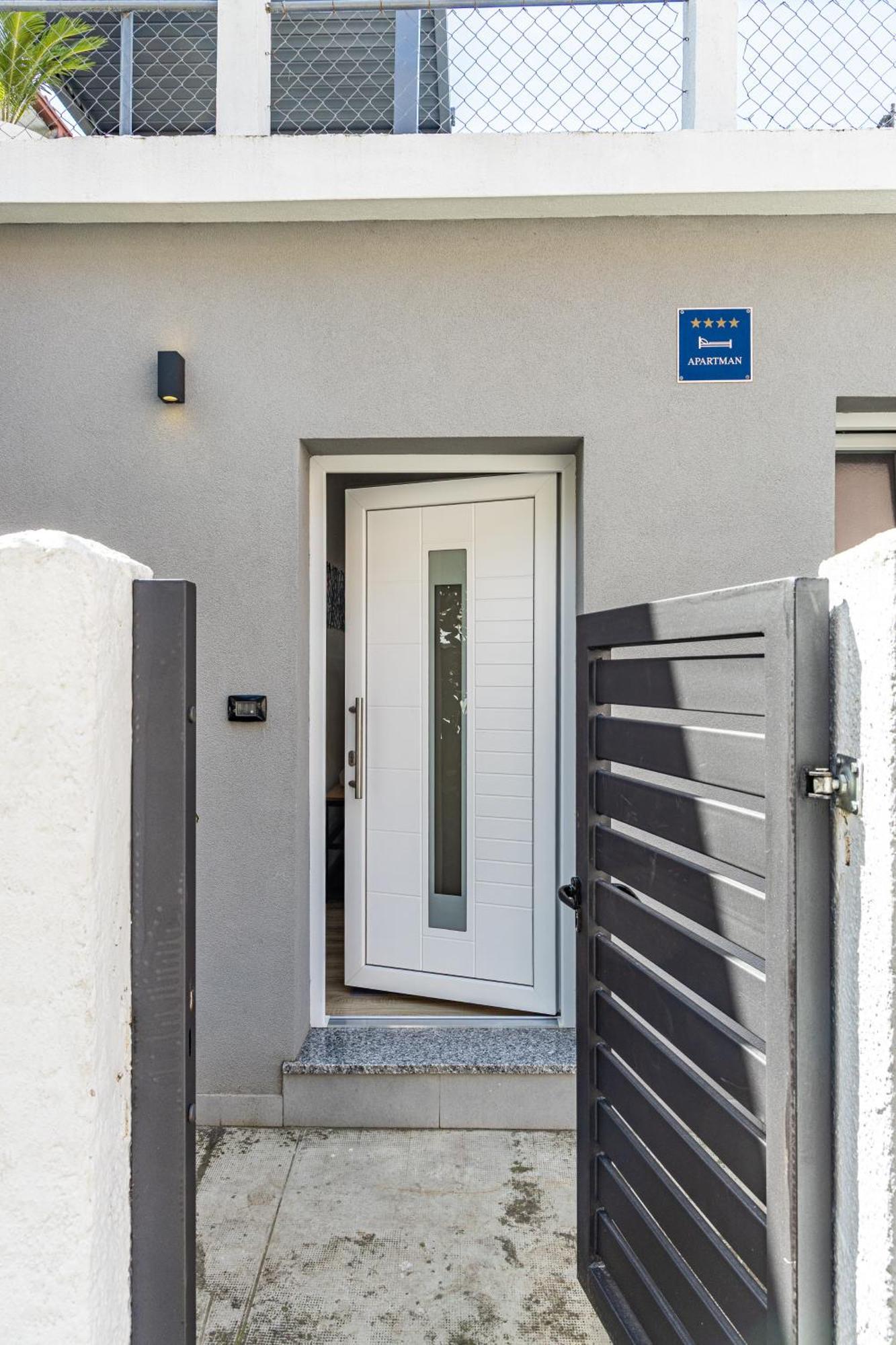 Apartment Rose Pula Dış mekan fotoğraf